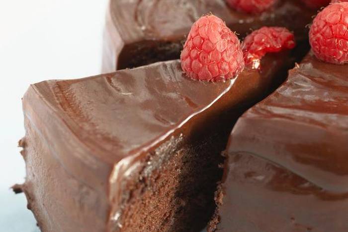 LEDENA ČOKOLADNA TORTA: Fini, osvježavajući desert bez pečenja