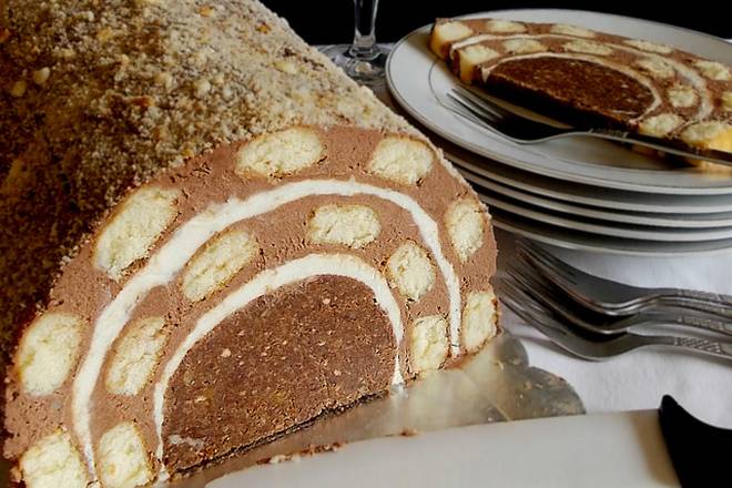 TUNEL TORTA: Jednostavna verzija popularne torte, bez pečenja