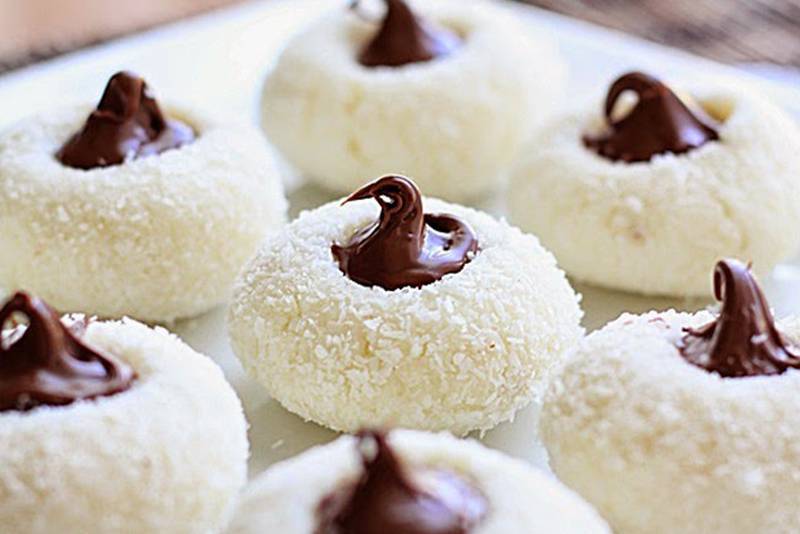 KOKOS KOLAČIĆI S ČOKOLADOM: Mnogi kažu da su bolji i od Raffaella!